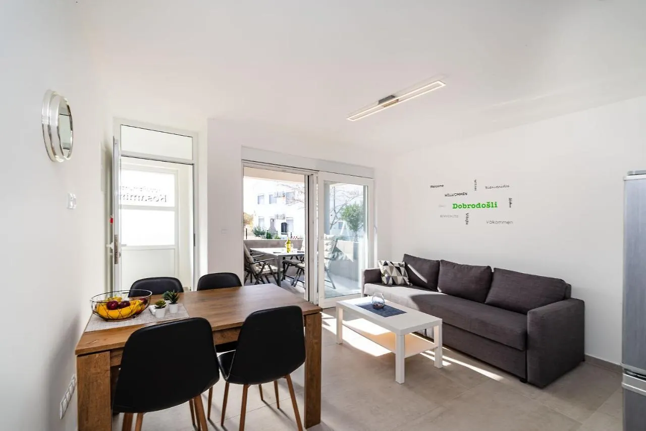 Appartments Kosamiri Nahe Zadar Привлака 0*,